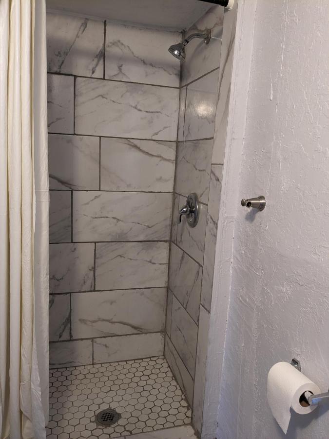 Green Spot Motel ヴィクターヴィル エクステリア 写真